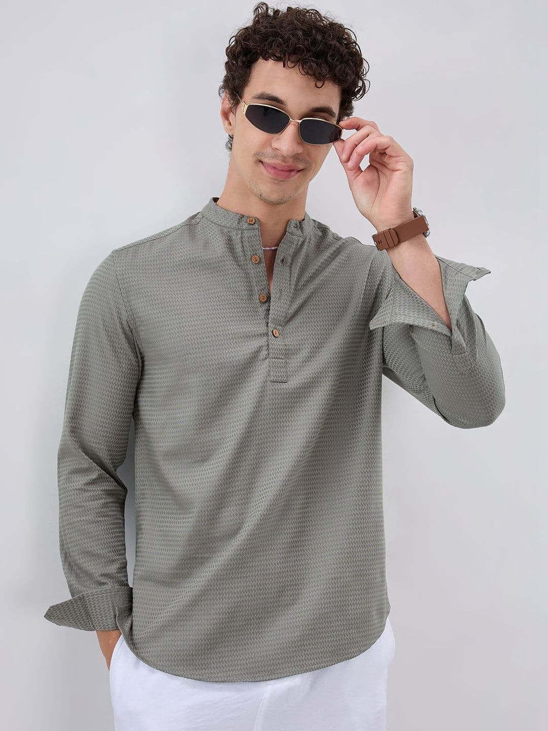 VASTRADO Men Solid Textured Woven Design Cotton Kurta
