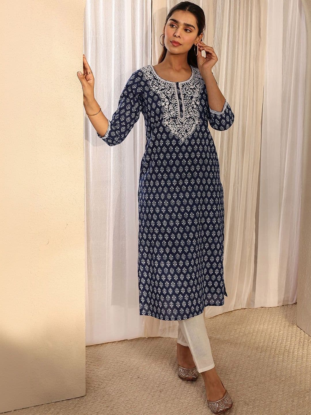 Libas Blue Ethnic Motif Printed Cotton Straight Kurta - view 1