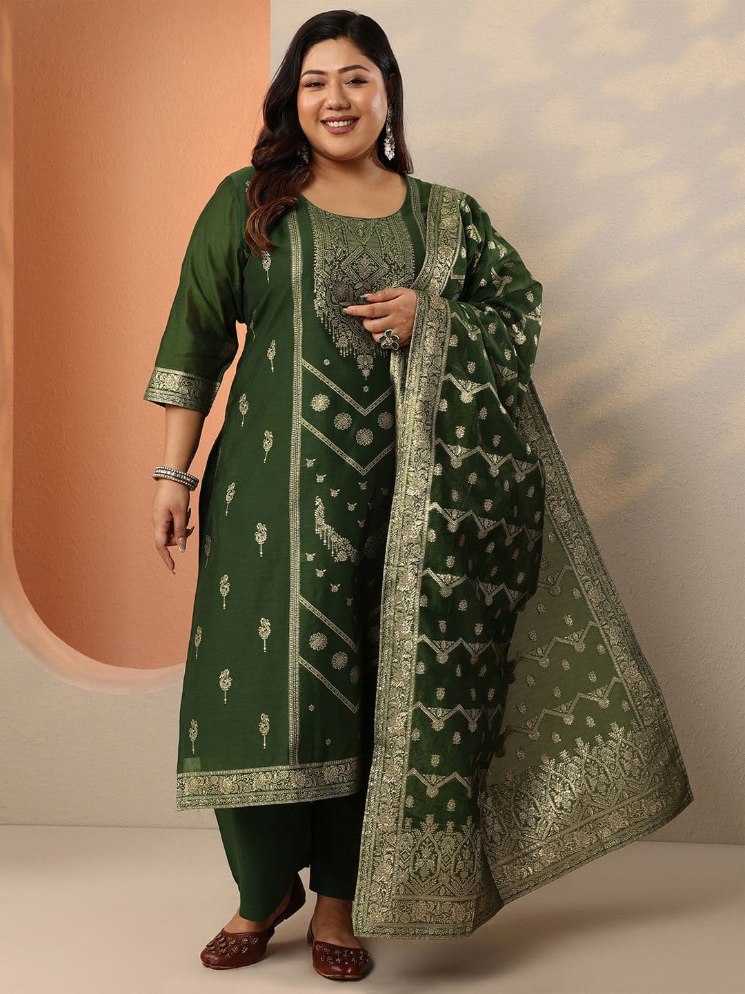 EXTRA LOVE BY LIBAS Plus Size Women Ethnic Motifs Embroidered Kurta Suit Set - view 1