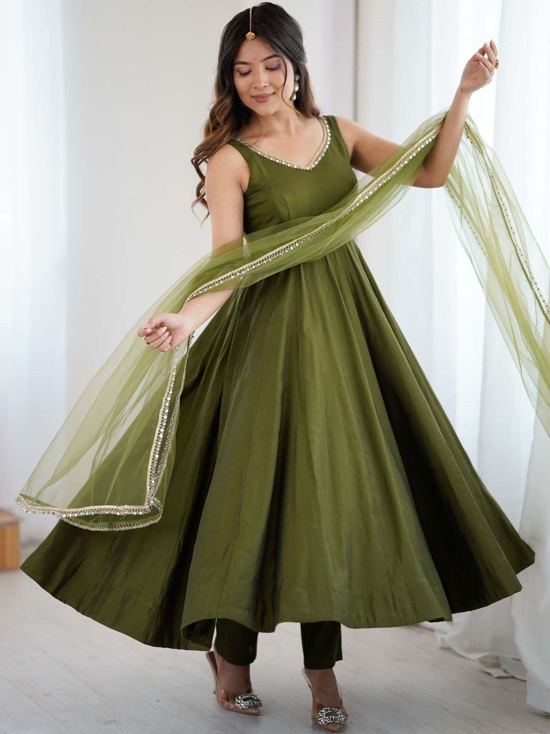 KHODI LIFESTYLE Women Regular Chanderi Silk Kurta with Palazzos & With Dupatta - view 1