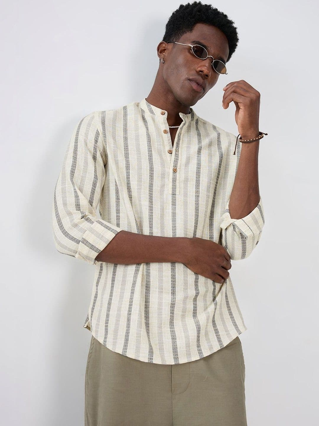 VASTRADO Natural Ivory Grey Loom Striped Kurta - view 1