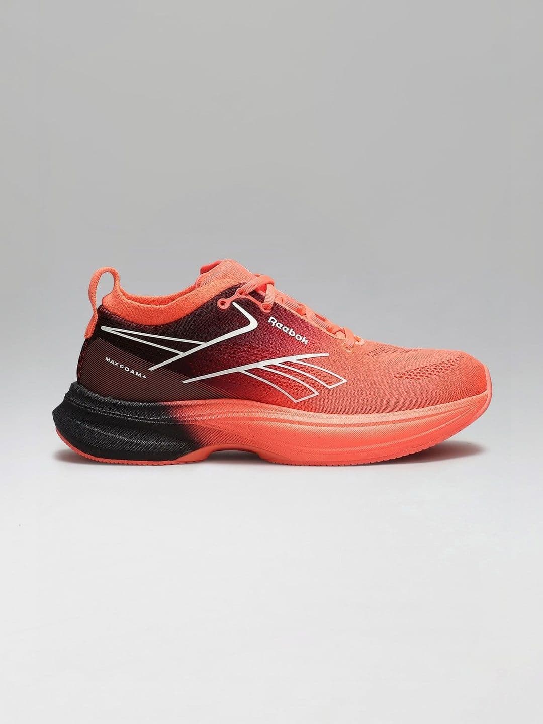 Reebok Maxfoam Levitate M Men Lace-Ups Running Sports Shoes - view 1
