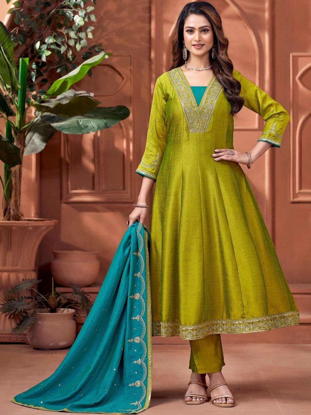 FABZOO Women Ethnic Motifs Embroidered Regular Thread Work Kurta with Trousers & With Dupatta - view 1