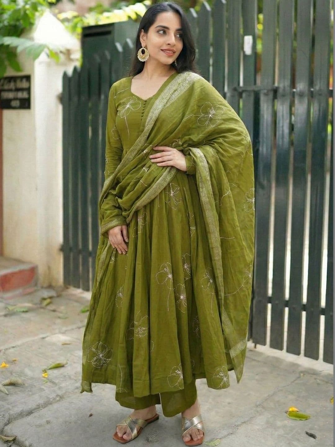 Moda Rapido Women's Green Rayon Blend Printed Anarkali Kurta Set with Dupatta - view 1