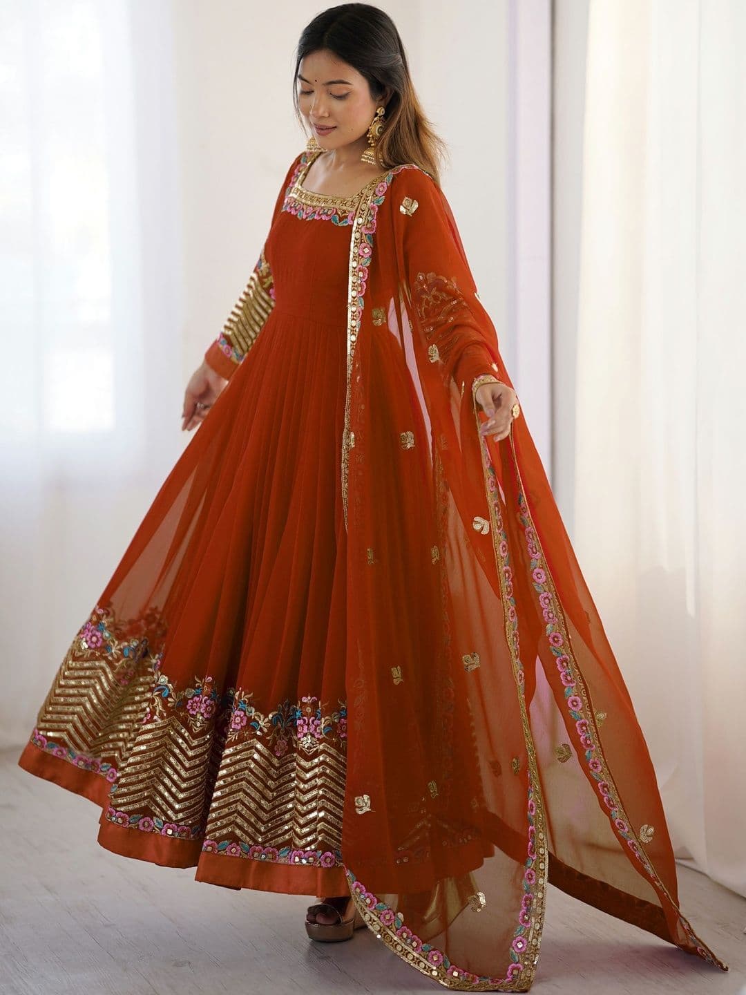 HERE&NOW Ethnic Motifs Embroidered Regular Gotta Patti Kurta with Trousers & With Dupatta - view 1