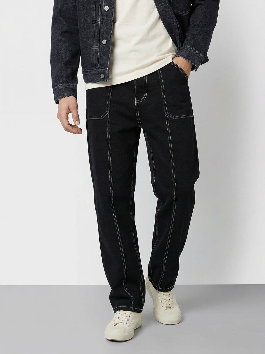 Mast & Harbour Men Front Seam Mid-Rise Pure Cotton Relaxed Fit Jeans with Contrast Stitch - view 1