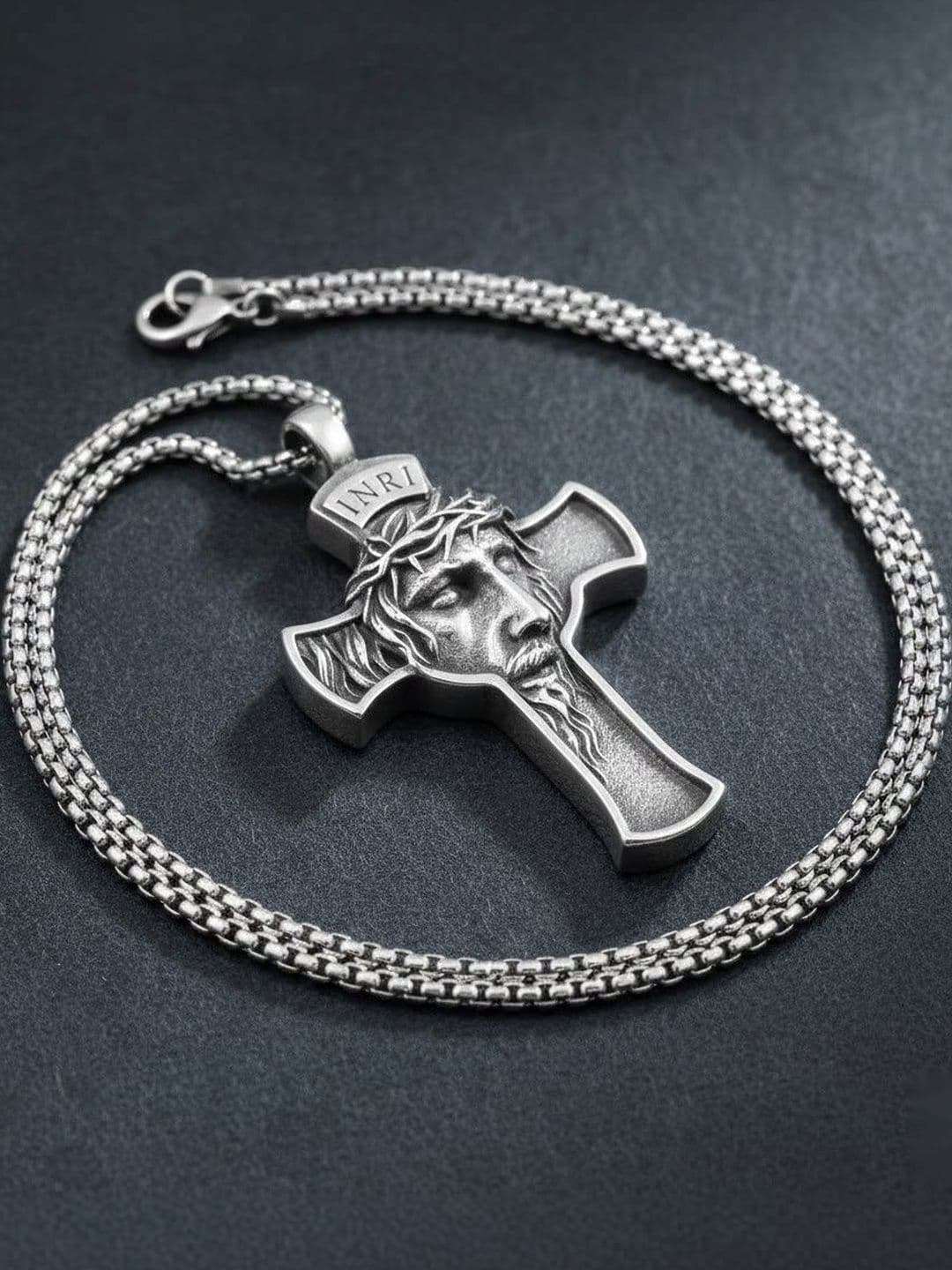 kazare Rhodium-Plated Pendants with Chains