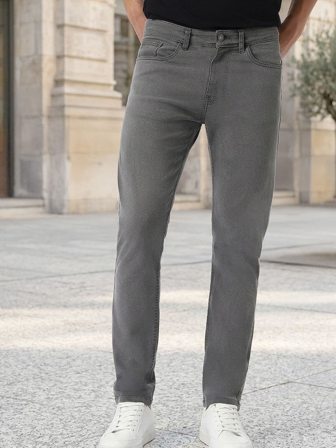 Urbano Fashion Men Washed Grey Clean Look Mid-Rise Stretchable Regular Fit Jeans - view 1