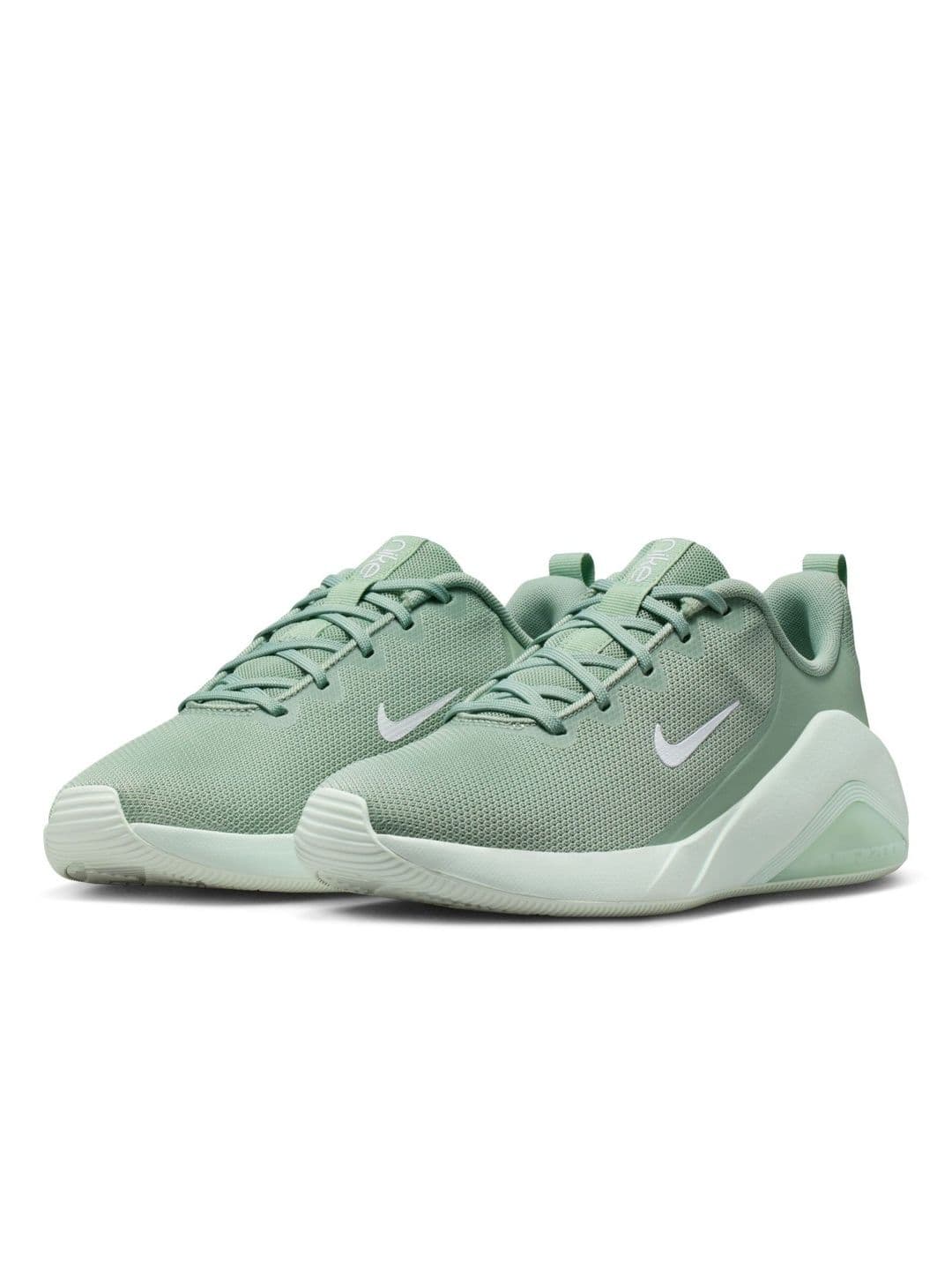 Nike Bella 7 Women's Workout Shoes - view 1