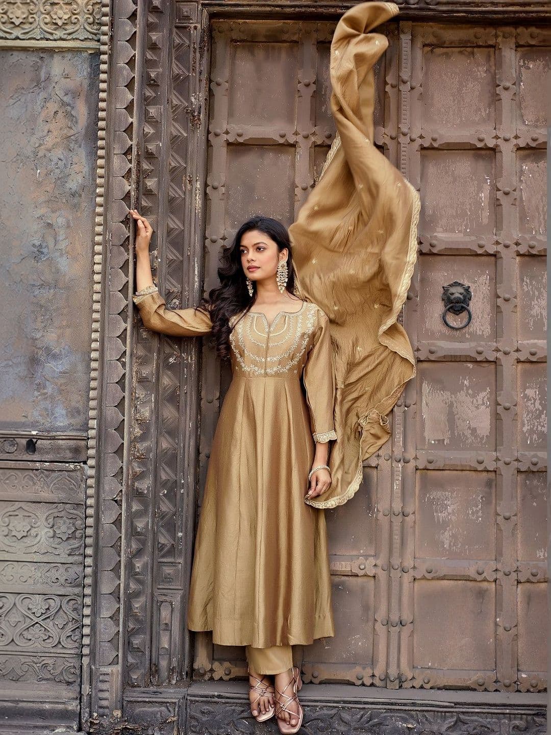 all about you Women Ethnic Motifs Embroidered Regular Thread Work Kurta with Trousers & With Dupatta - view 1