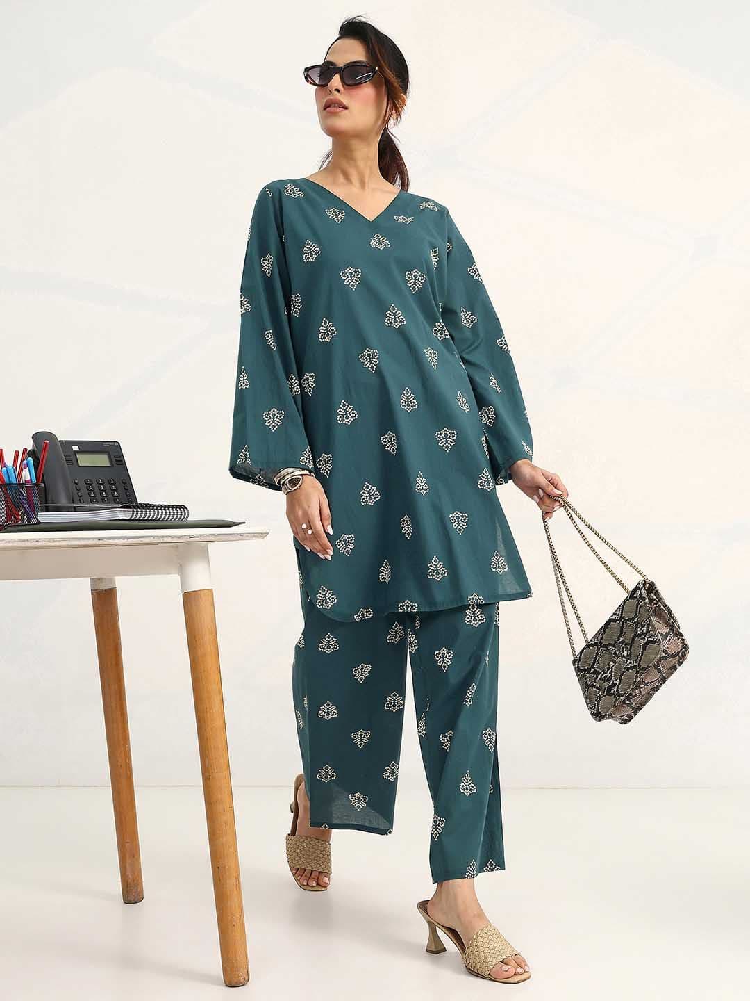 Gerua By Libas Women Ethnic Motifs Printed Regular Pure Cotton Kurta with Palazzos - view 1