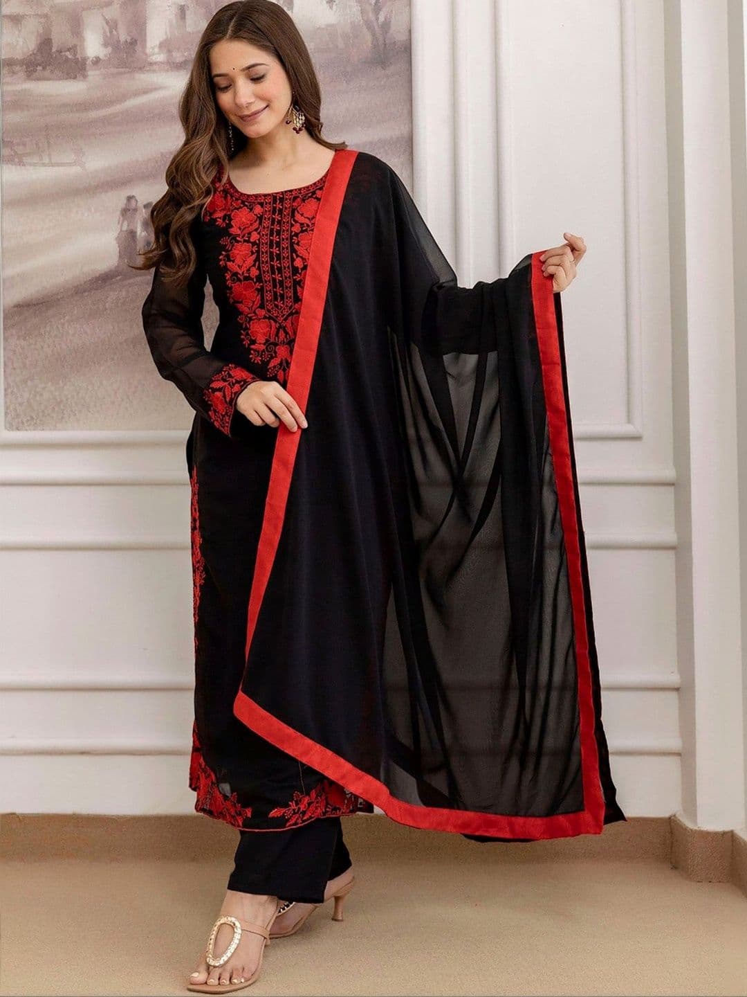 Moda Rapido Women Ethnic Motifs Embroidered Regular Thread Work Kurta with Trousers & With Dupatta - view 1