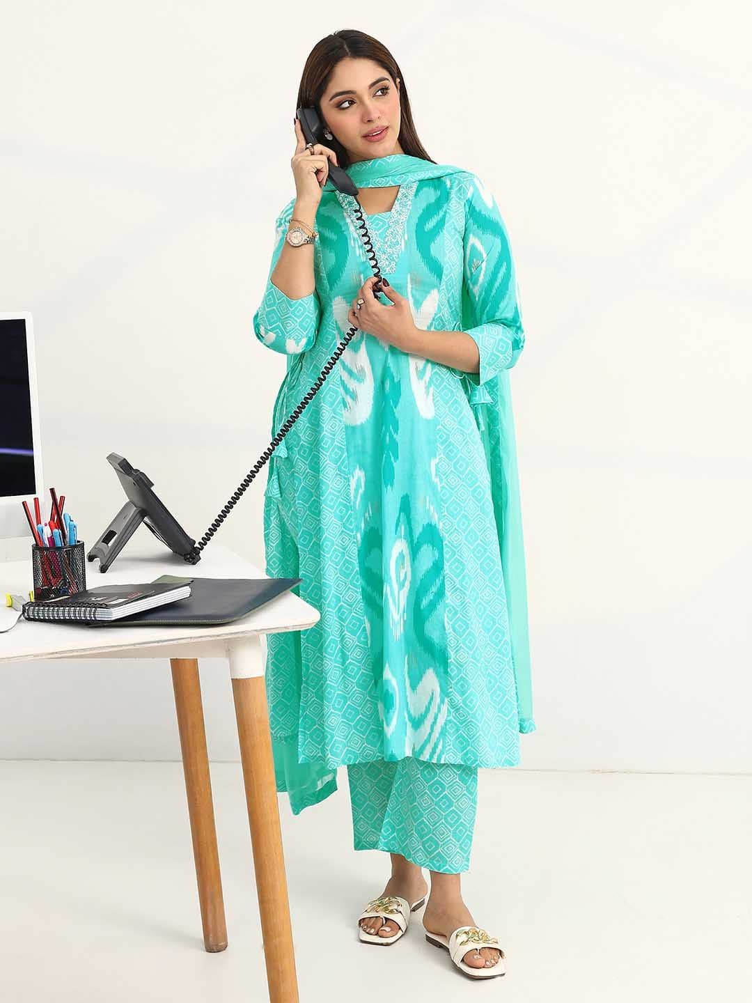 Gerua By Libas Women Ethnic Motifs Printed Regular Pure Cotton Kurta with Trousers & With Dupatta - view 1