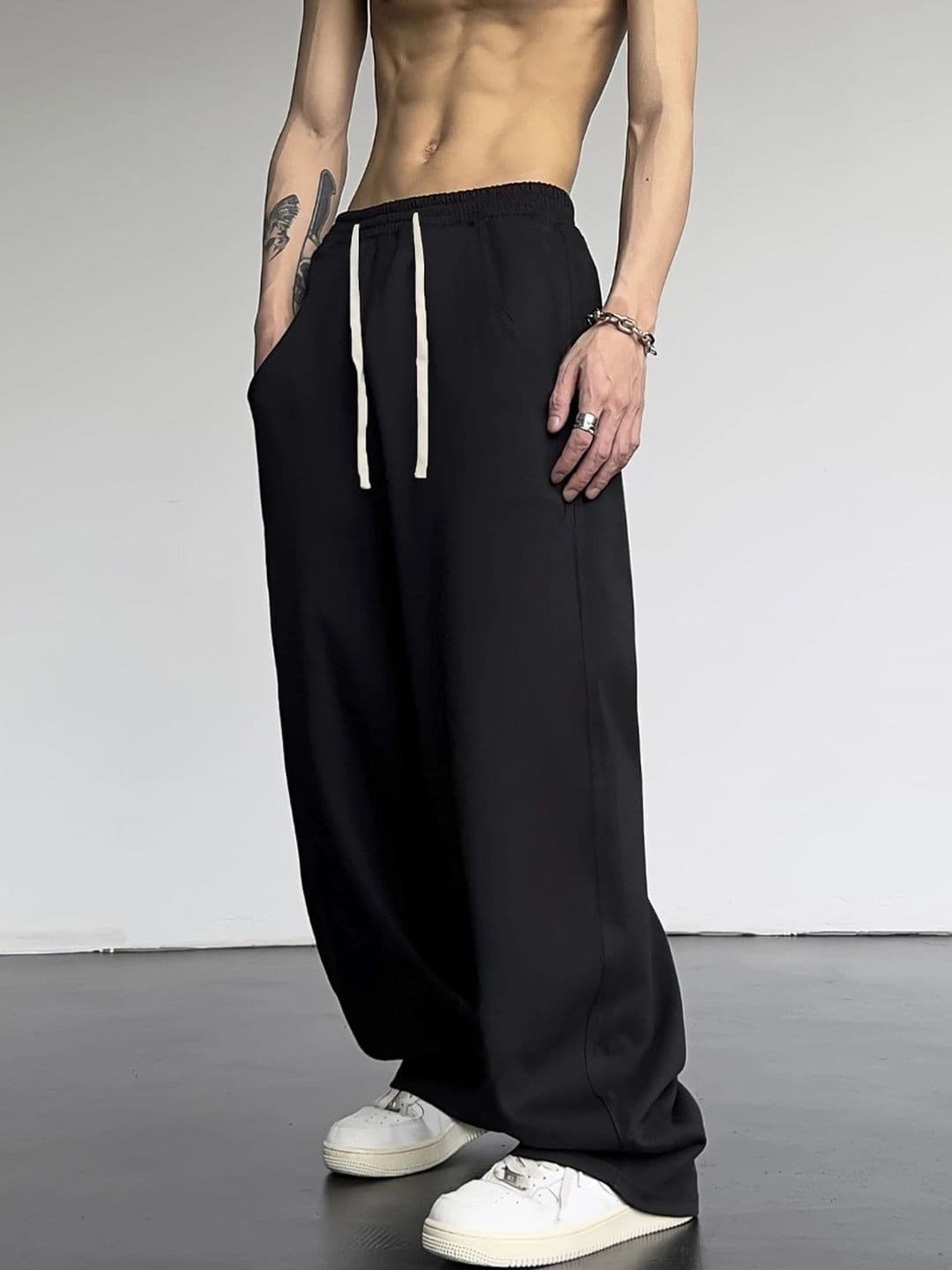 Imsa Moda Men Baggy Joggers - view 1