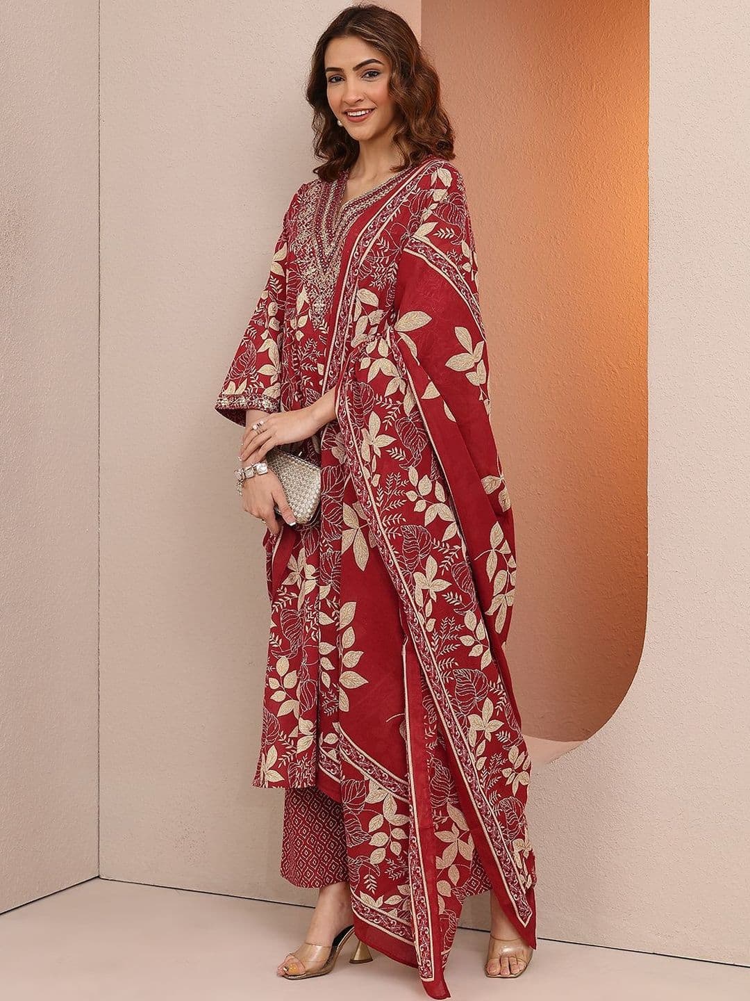 Libas Women Floral Printed Regular Thread Work Kurta with Trousers & With Dupatta - view 1