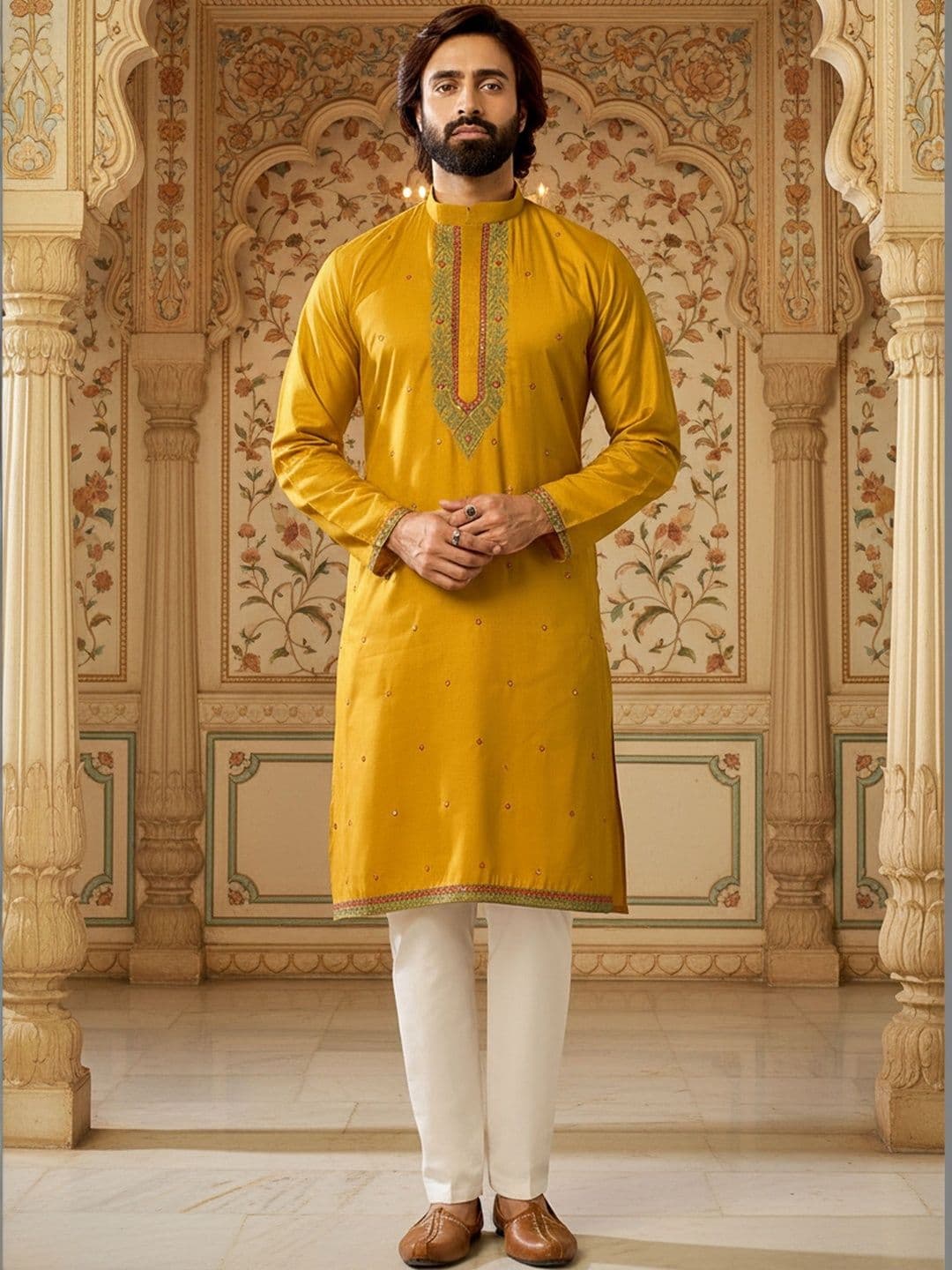 RANGRAAG Men Embroidered Thread Work Kurta