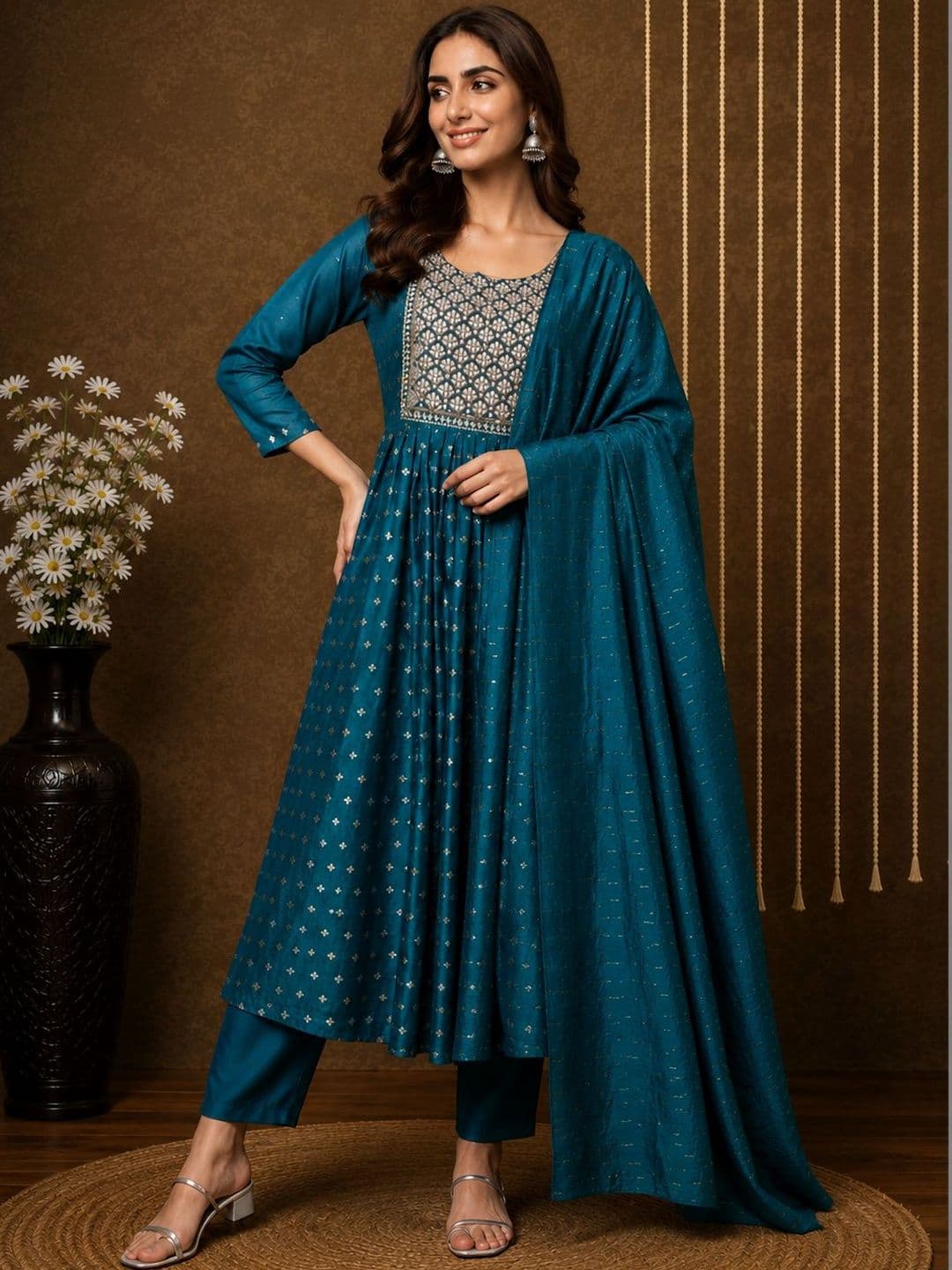 VredeVogel Women Ethnic Motifs Embroidered Empire Thread Work Kurta with Trousers & With Dupatta - view 1