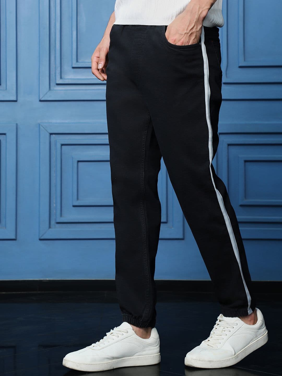 CAHOOT Men Comfort Relaxed Fit Mid-Rise with Side Stripe Jeans - view 1