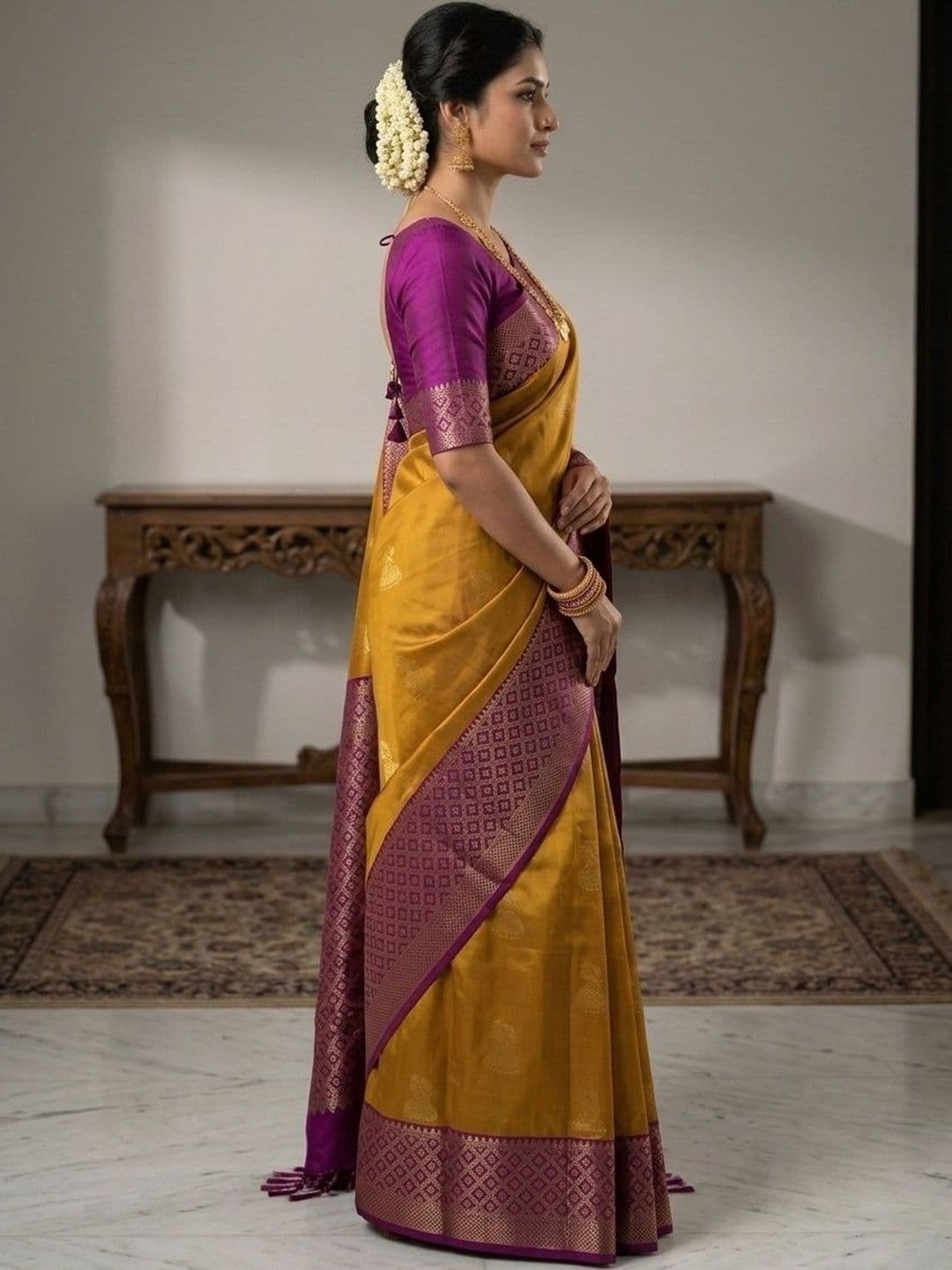 AmiFashion Ethnic Motifs Zari Art Silk Handloom Saree - view 1