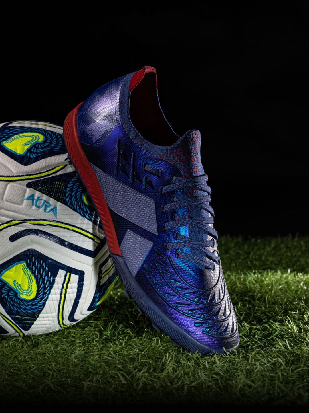 NIVIA Men Football Non-Marking Shoes - view 1