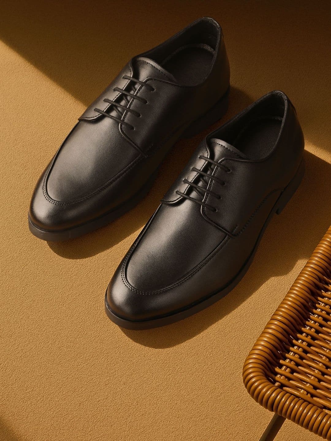 House of Pataudi Men Leather Lace-Up Formal Derbys - view 1
