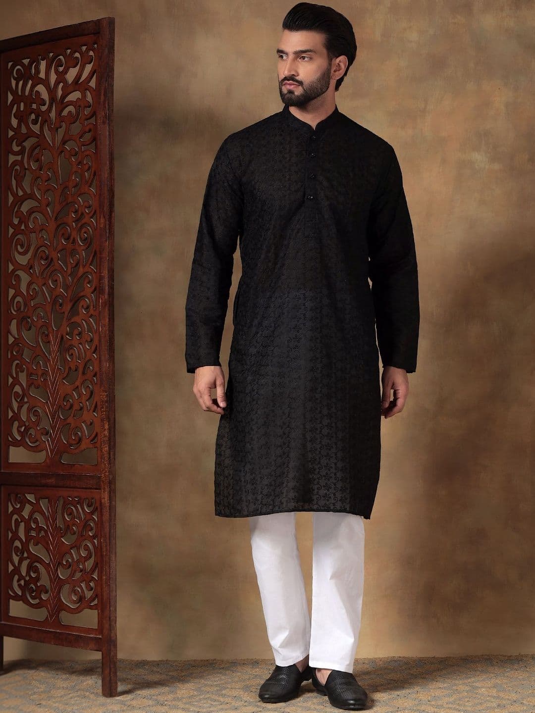 Excent Men Floral Embroidered Festive Cotton Straight Kurta - view 1