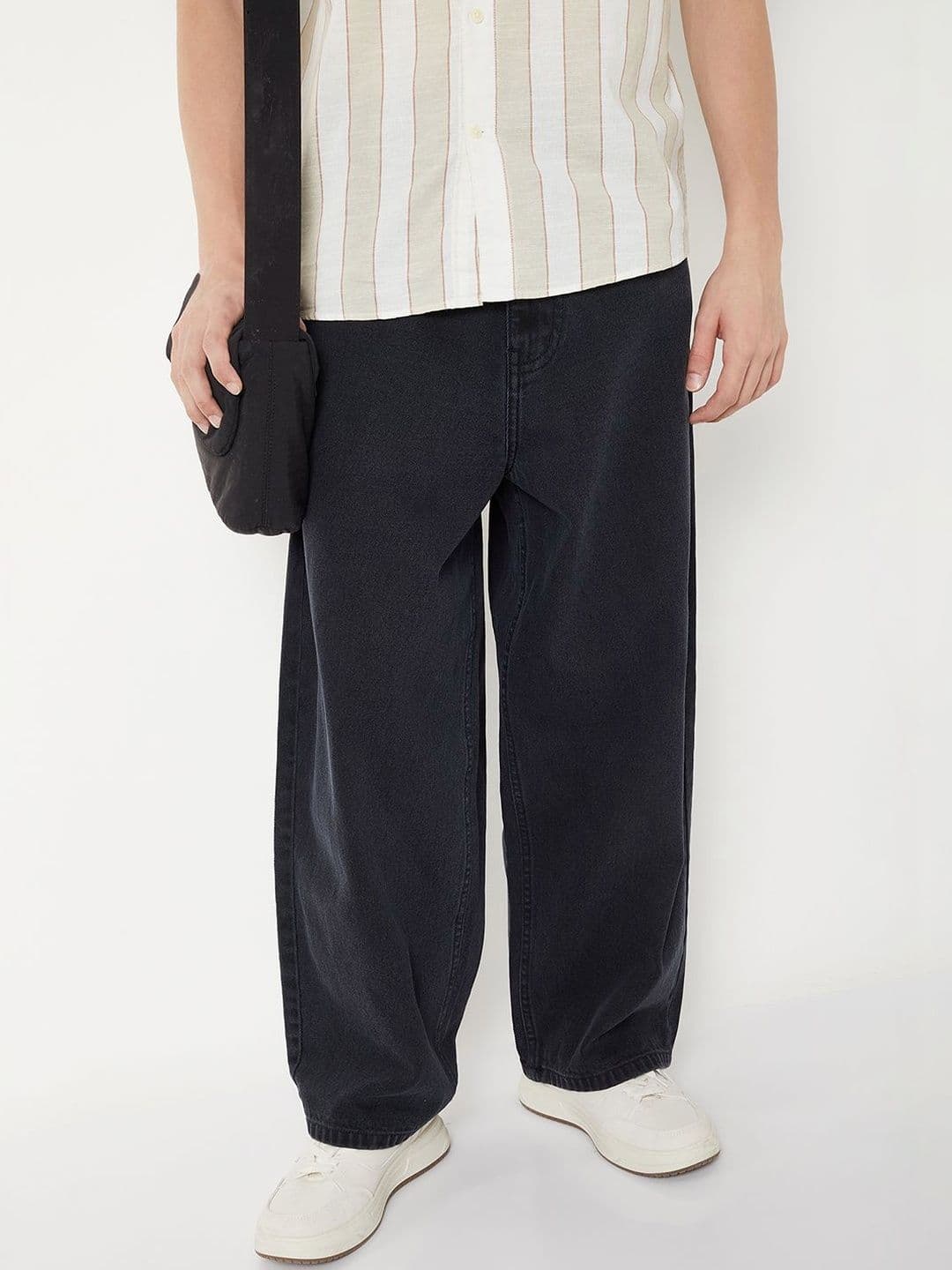 max Men Regular Fit Mid-Rise Light Fade Jeans - view 1