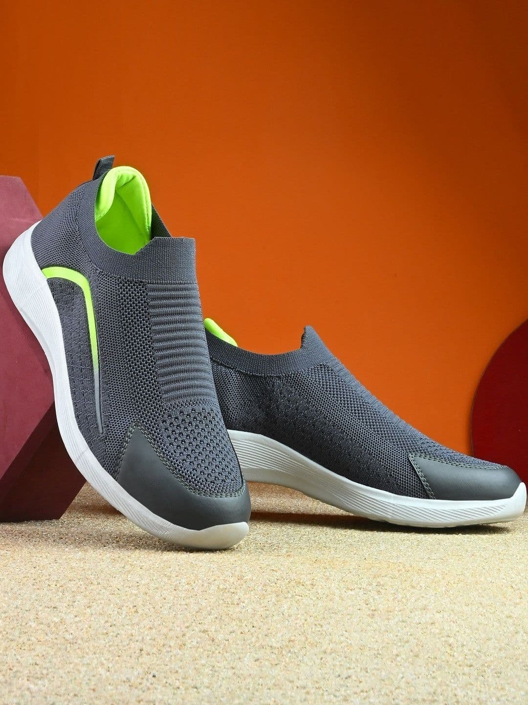Roadster Men Running Non-Marking Shoes - view 1