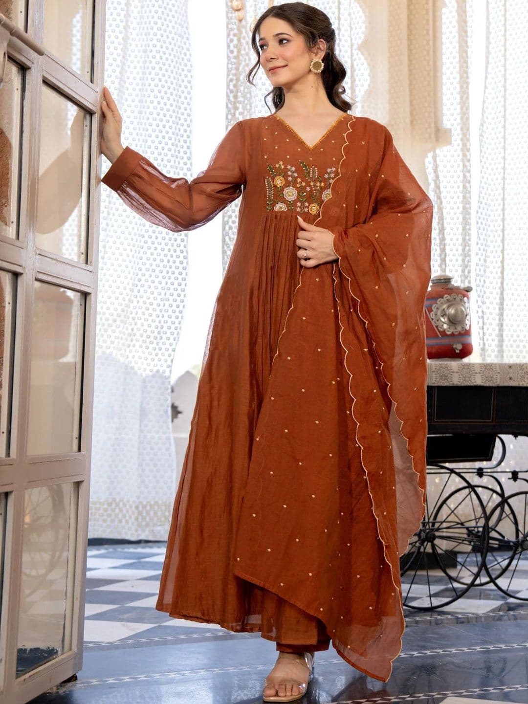 Keitra Women Ethnic Motifs Embroidered Panelled Thread Work Kurta with Trousers & With Dupatta - view 1