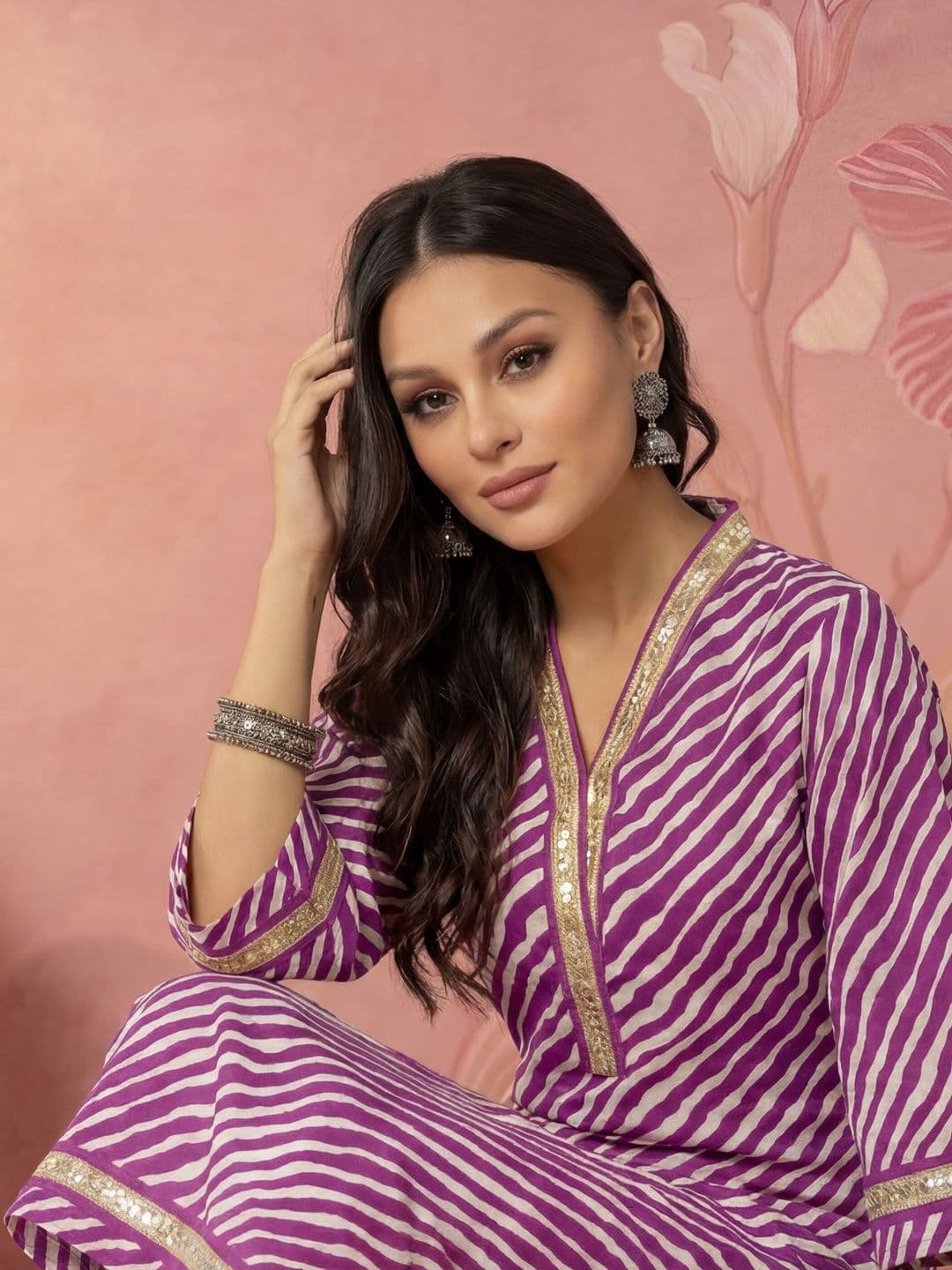 Sangria Embroidered Cotton V-Neck Calf Length Straight Kurta - view 1