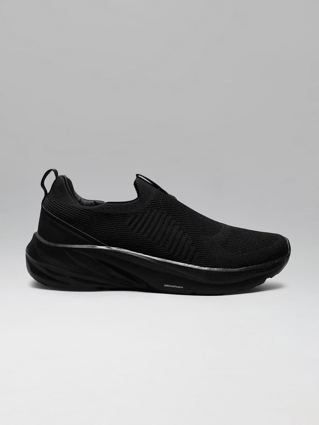 Reebok Astrofoam St Auro Men Slip-On Walking Sports Shoes - view 1