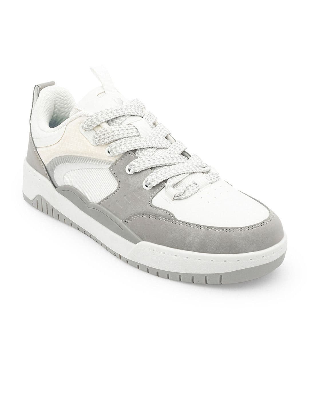Red Tape Men Solid Round Toe Sneakers