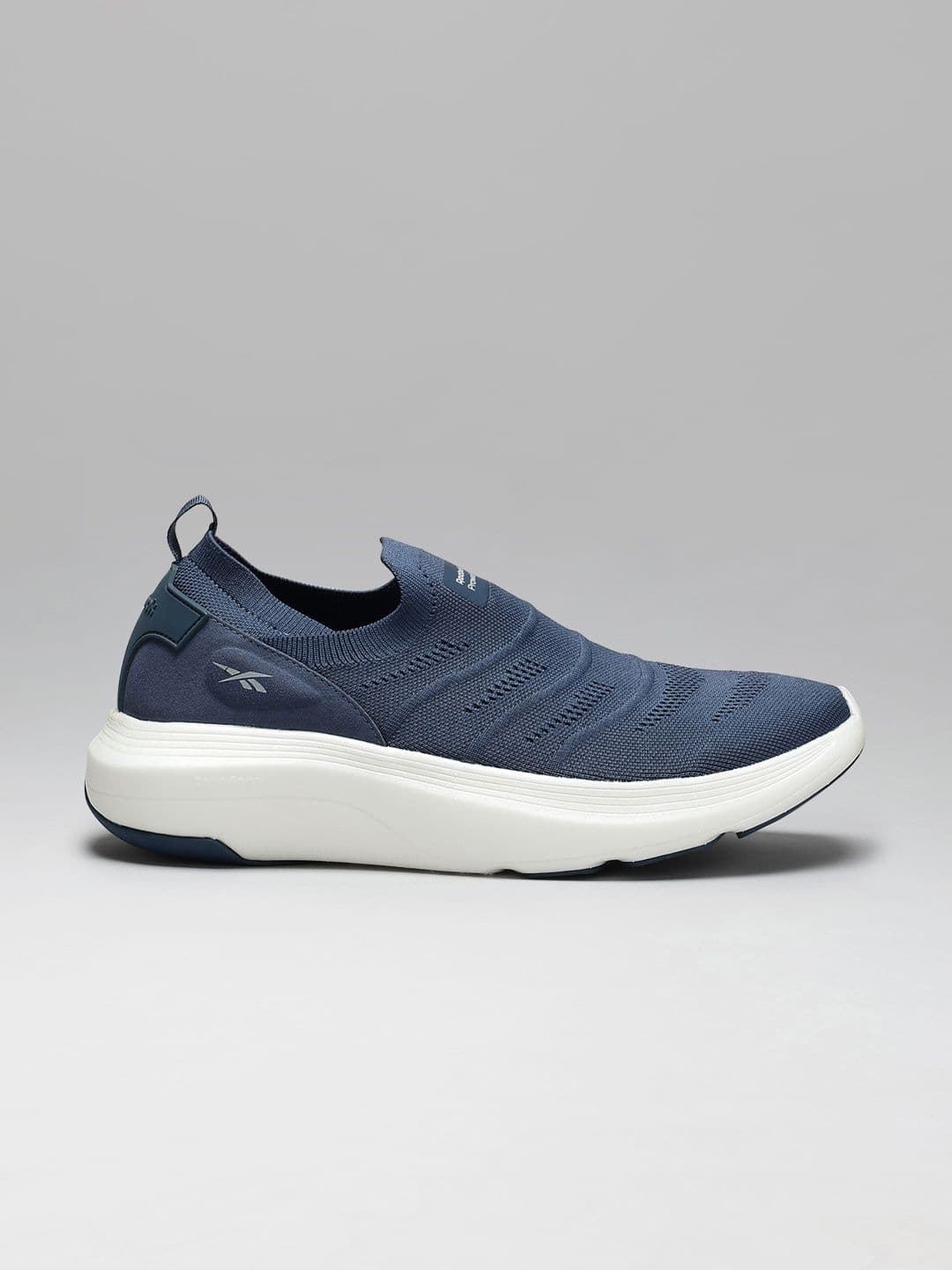 Reebok Zeta Foam Planos Men Slip-On Walking Sports Shoes - view 1