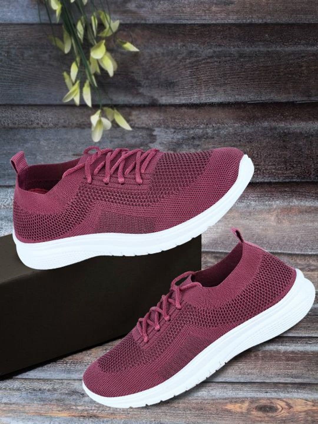 Lancer Women Mesh Running Non-Marking Shoes - view 1