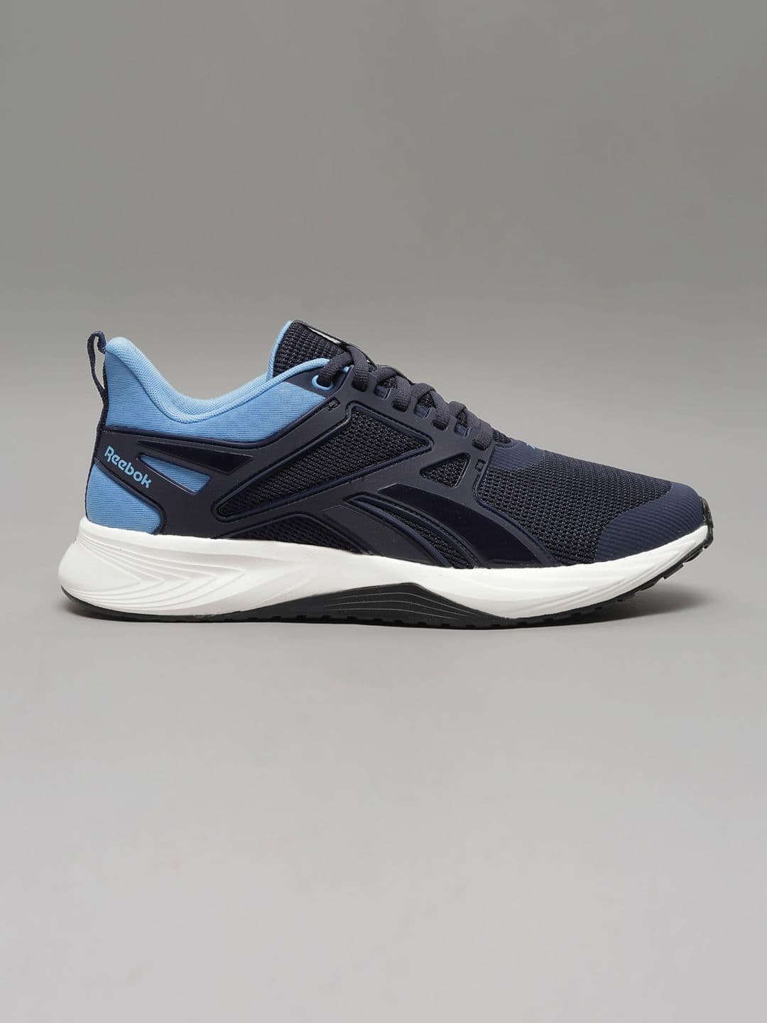 Reebok Gusto Highworth Renew M Men Lace-Ups Running Sports Shoes - view 1