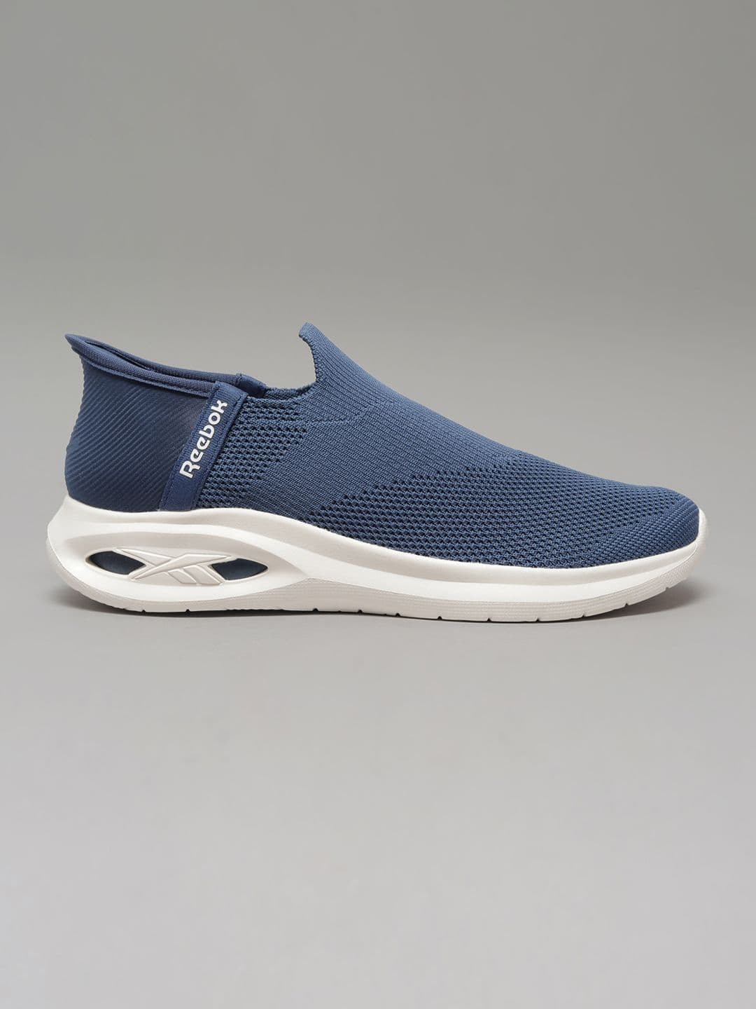 Reebok Comfistride Upsurge Men Slip-On Walking Sports Shoes - view 1