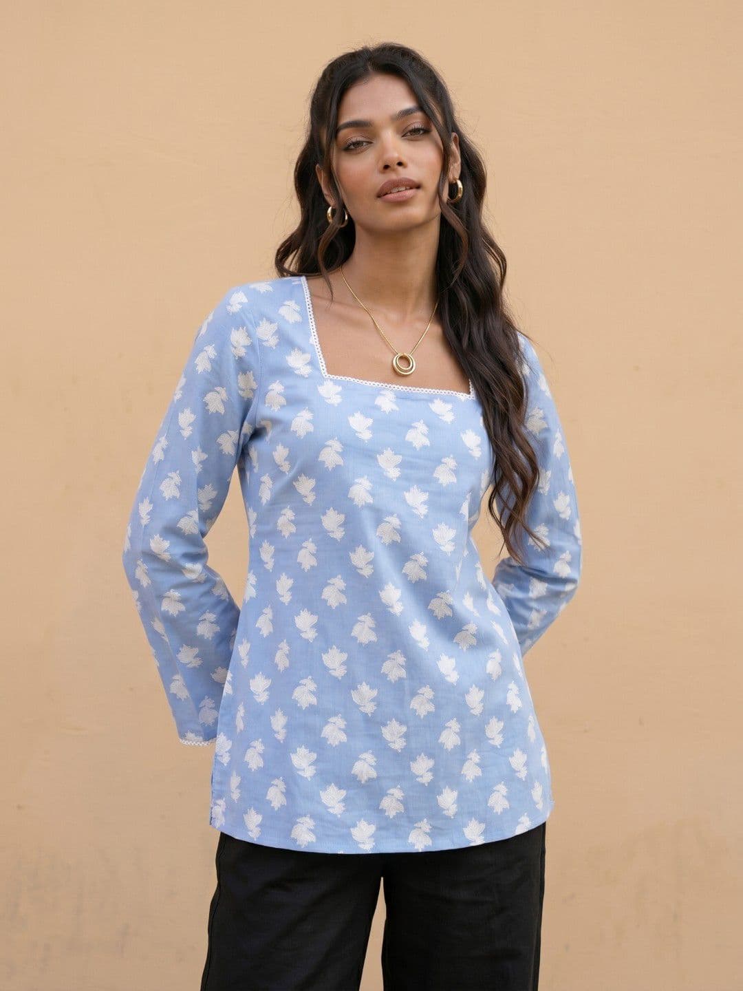 fusion by glitchez Floral Printed Square Neck Pure Cotton Kurti - view 1