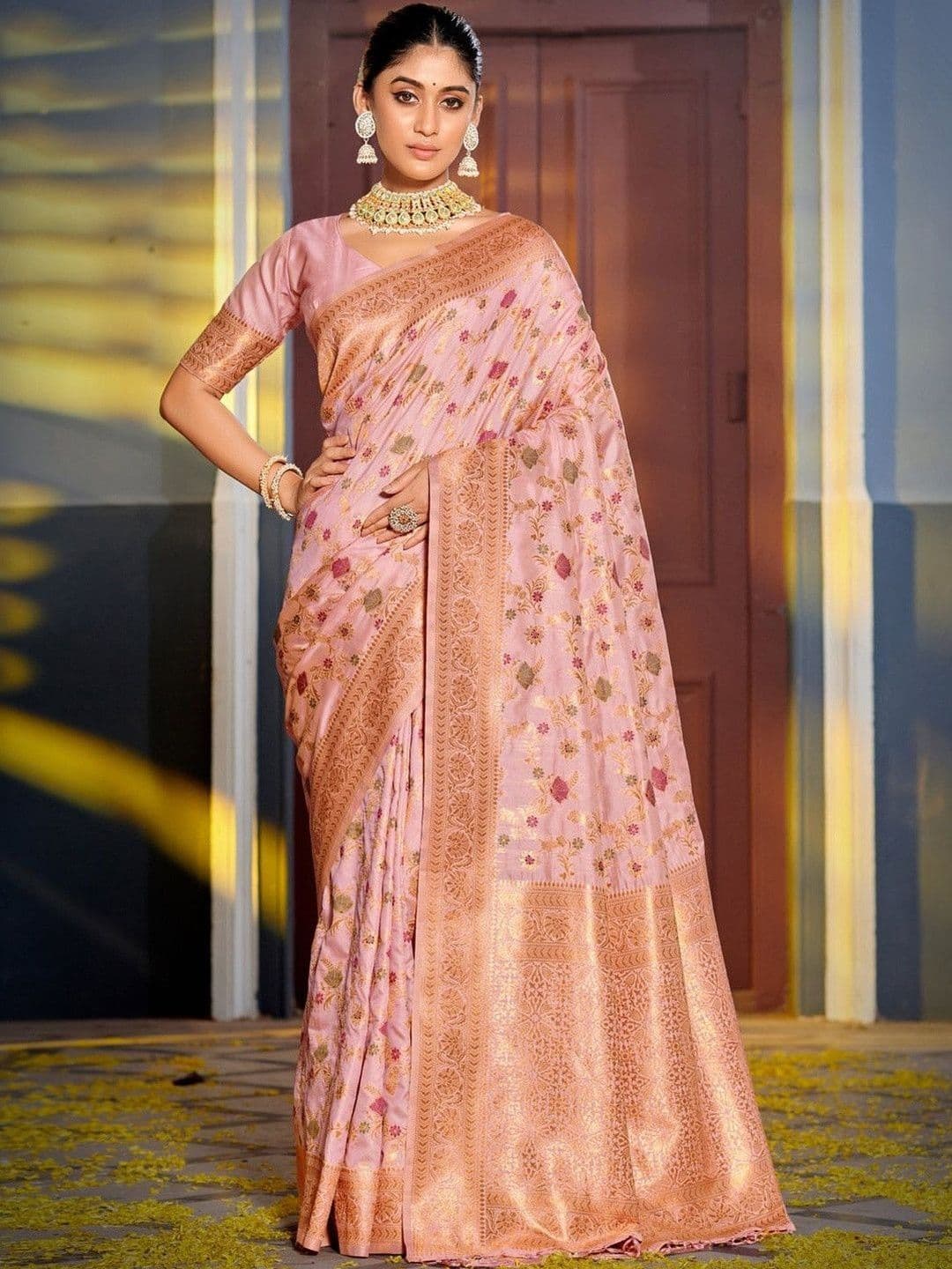 Sutriti Woven Design Zari Silk Blend Banarasi Saree - view 1