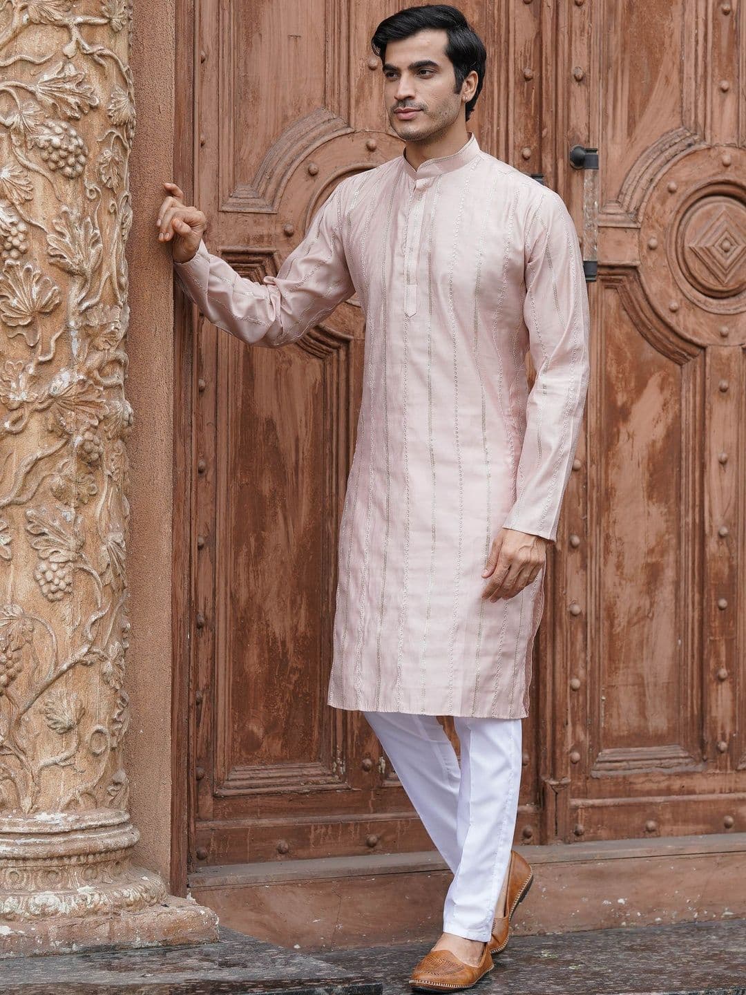 House of Pataudi Embroidered Cotton Mandarin Collar Knee Length Straight Kurtas - view 1