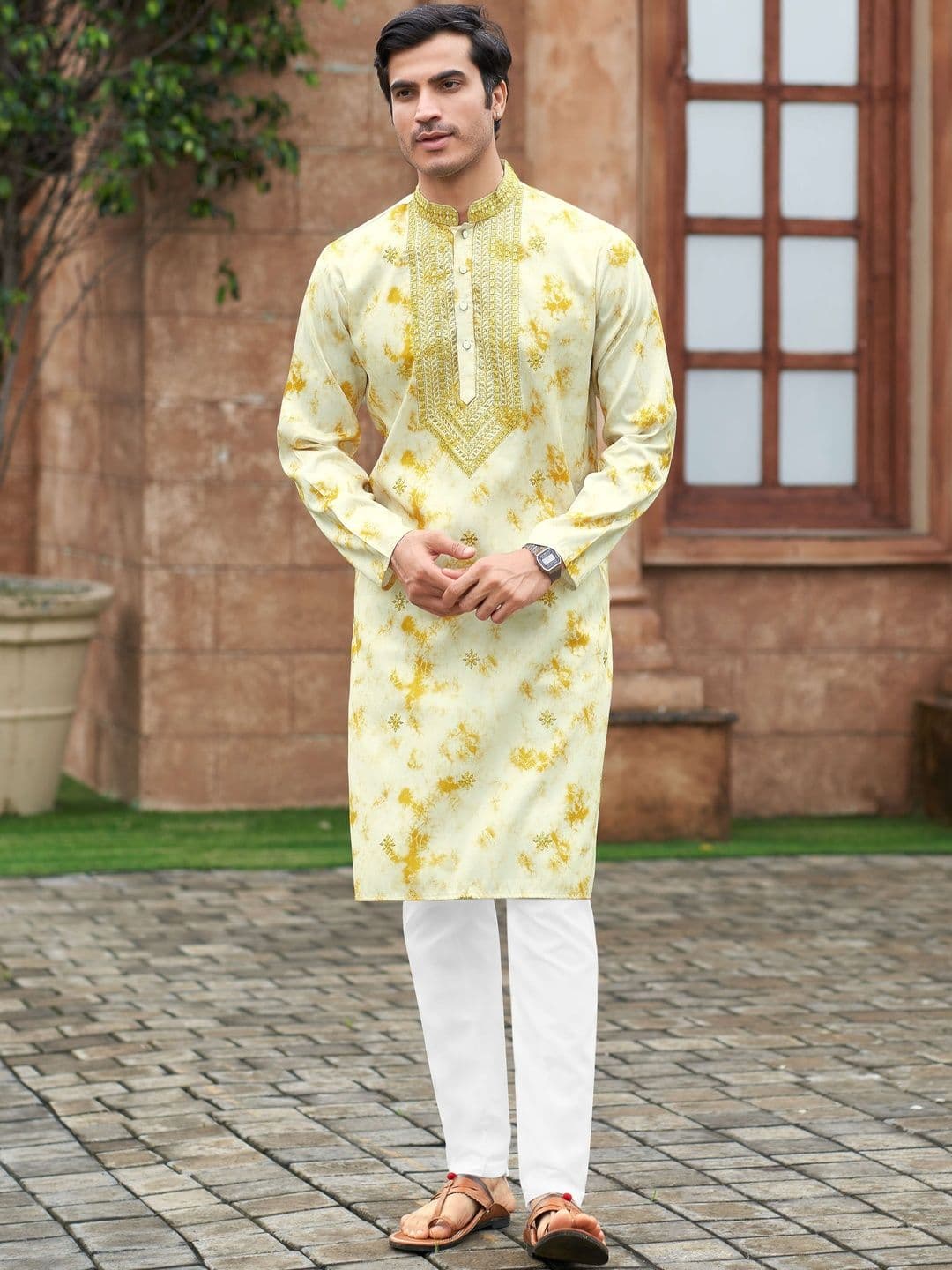 House of Pataudi Embroidered Mandarin Collar Knee Length Straight Kurtas - view 1