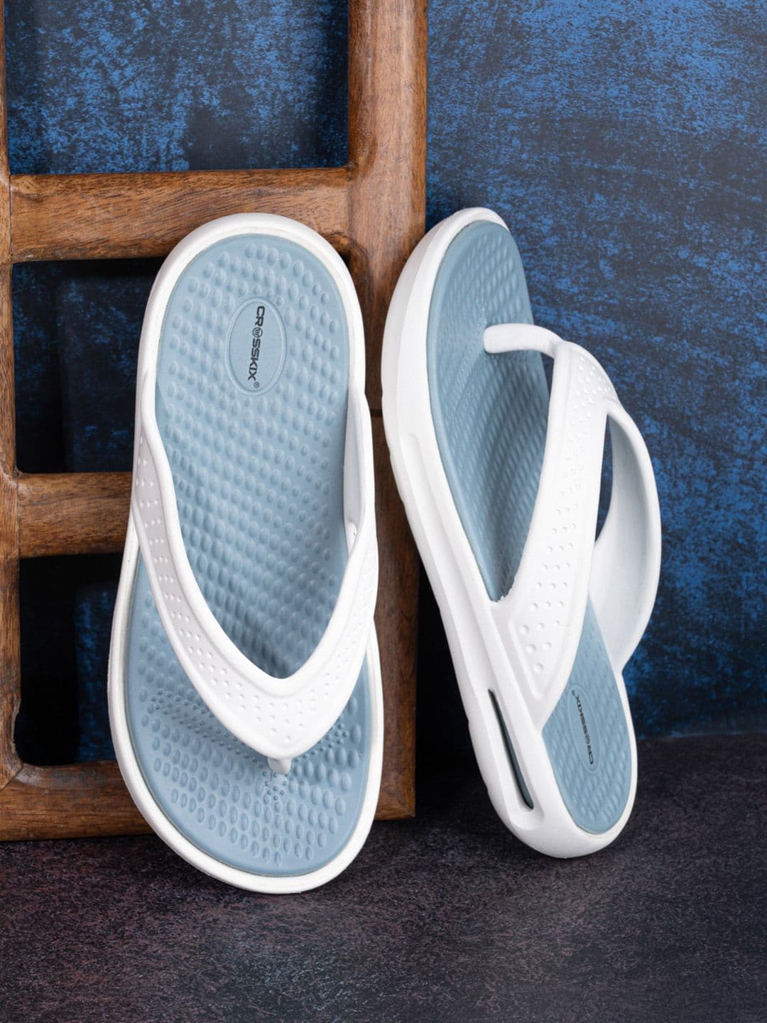 CROSSKIX Men Thong Flip-Flops - view 1