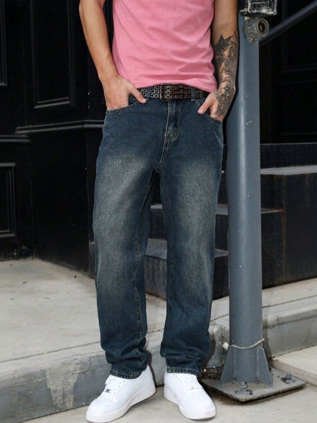 PINKLIT Men Straight Fit Mid-Rise Light Fade Jeans - view 1
