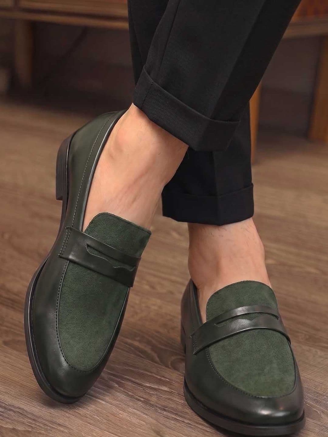 HERE&NOW Men Round Toe Slip-On Loafers - view 1