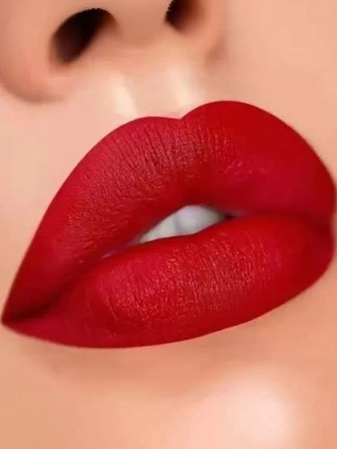 lunaria 2 In 1 Long Lasting Lip Duo Lipstick - 8 ml - Red - view 1