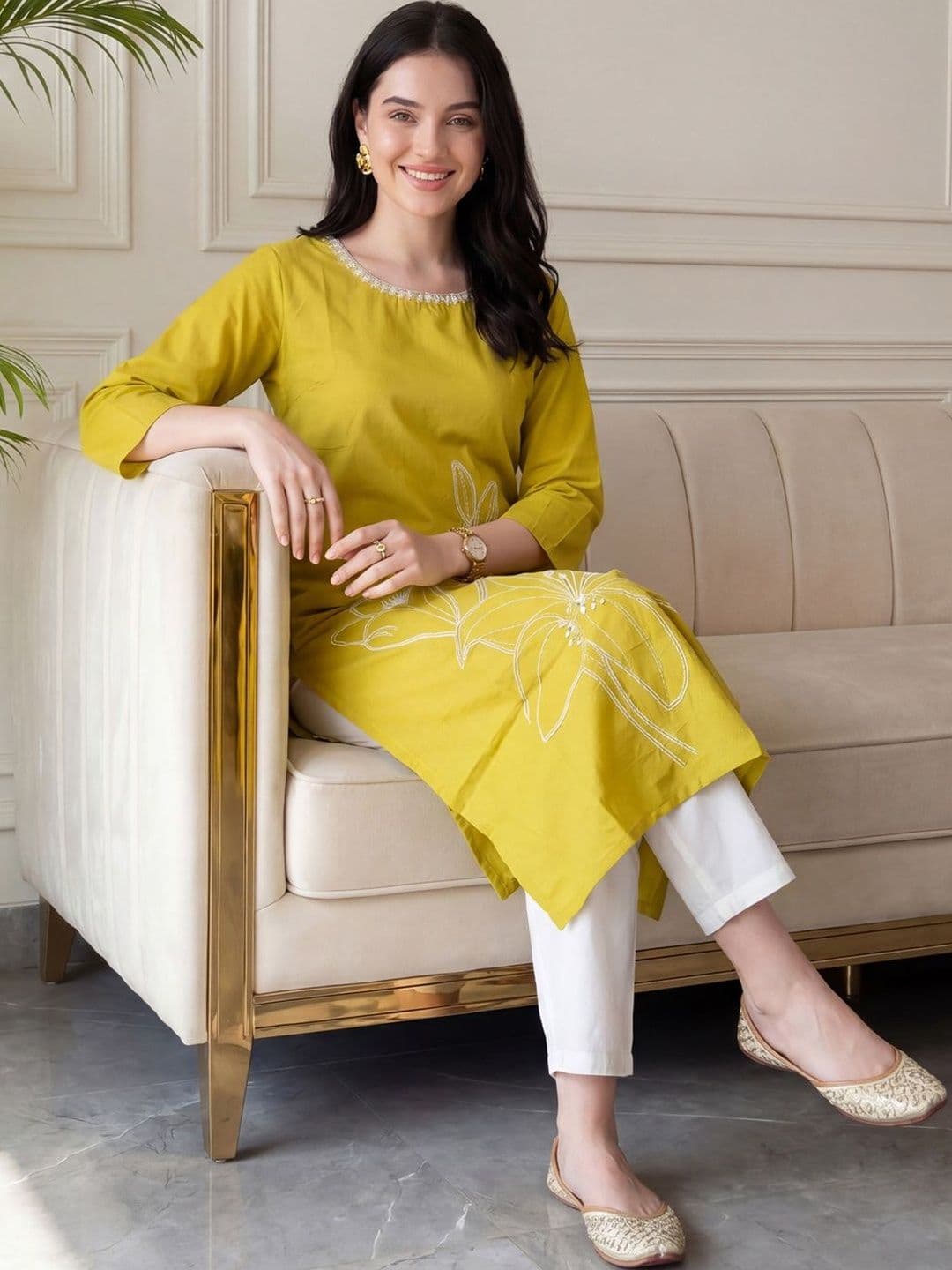 Indo Era Women Floral Embroidered Thread Work Floral Kurta - view 1