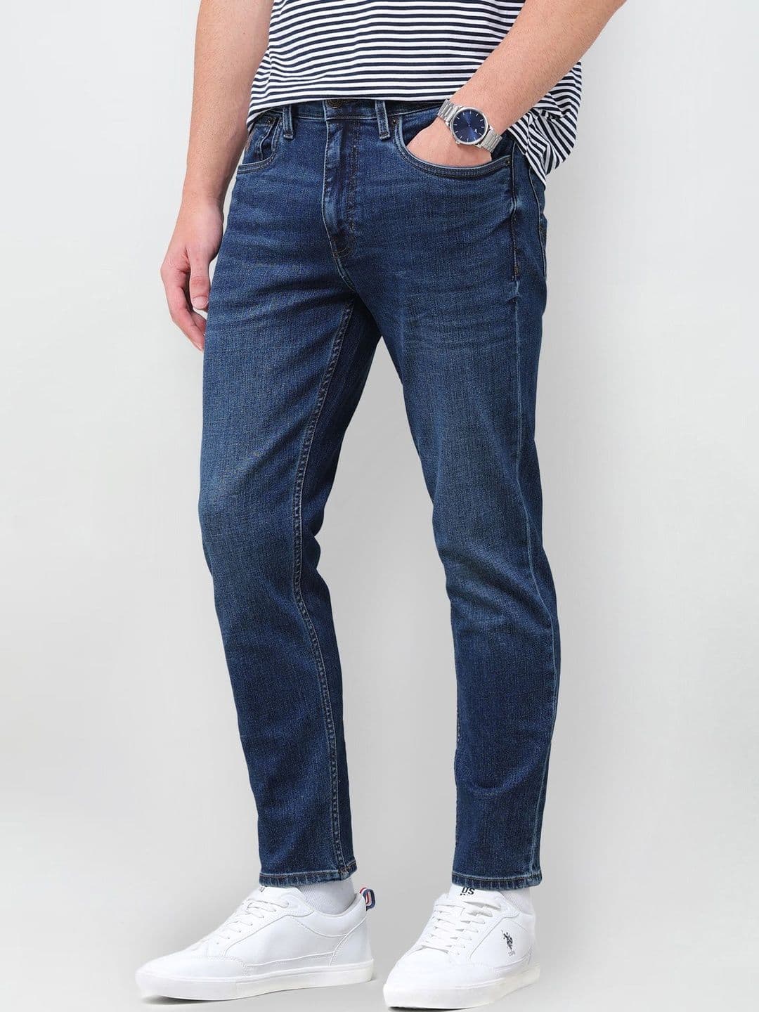 U.S. Polo Assn. Denim Co. Men Regular Fit Mid-Rise Light Fade Stretchable Jeans - view 1