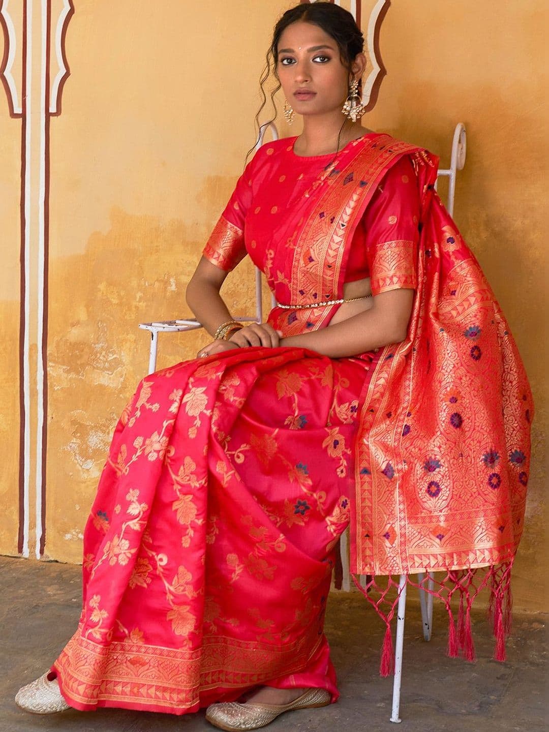 Mitera Floral Zari Silk Blend Handloom Saree - view 1