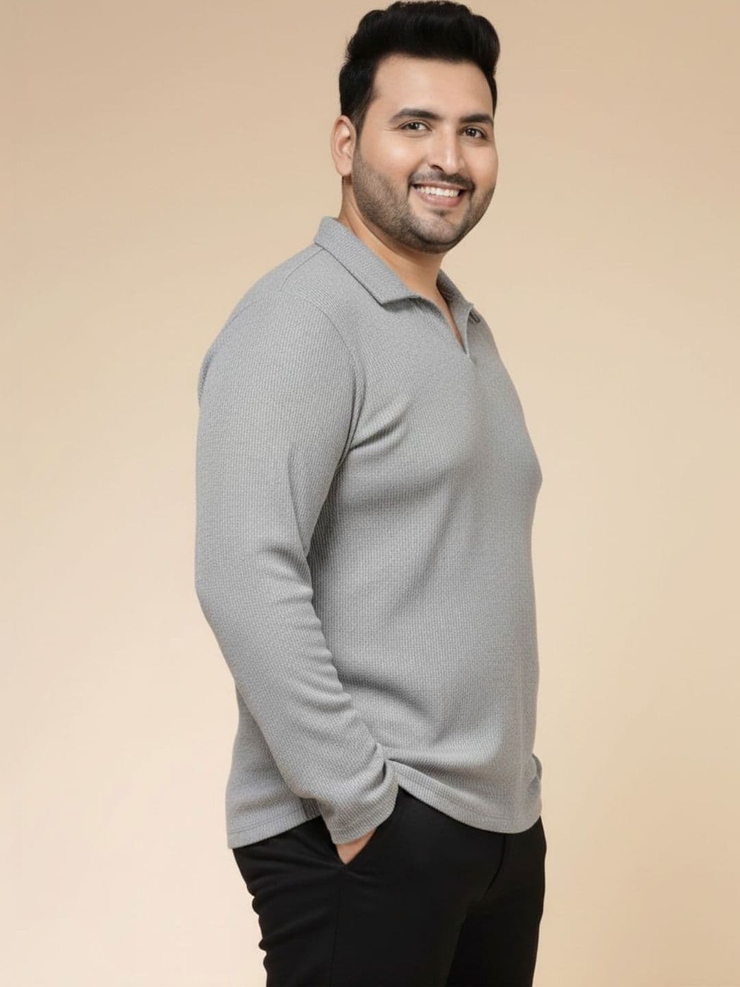 Sztori Men Plus Size Solid Half Sleeves Regular Fit T-Shirt - view 1