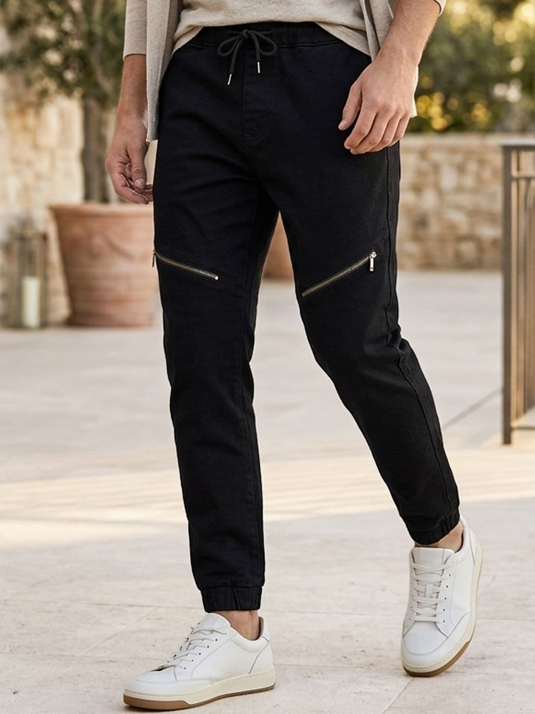 Urbano Fashion Men Black Mid-Rise Stretchable Jogger Jeans - view 1
