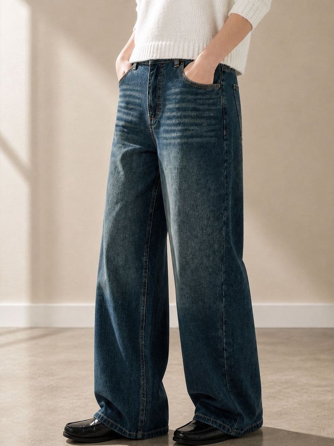 DENIMLOOK Women High-Rise Light Fade Jeans - view 1